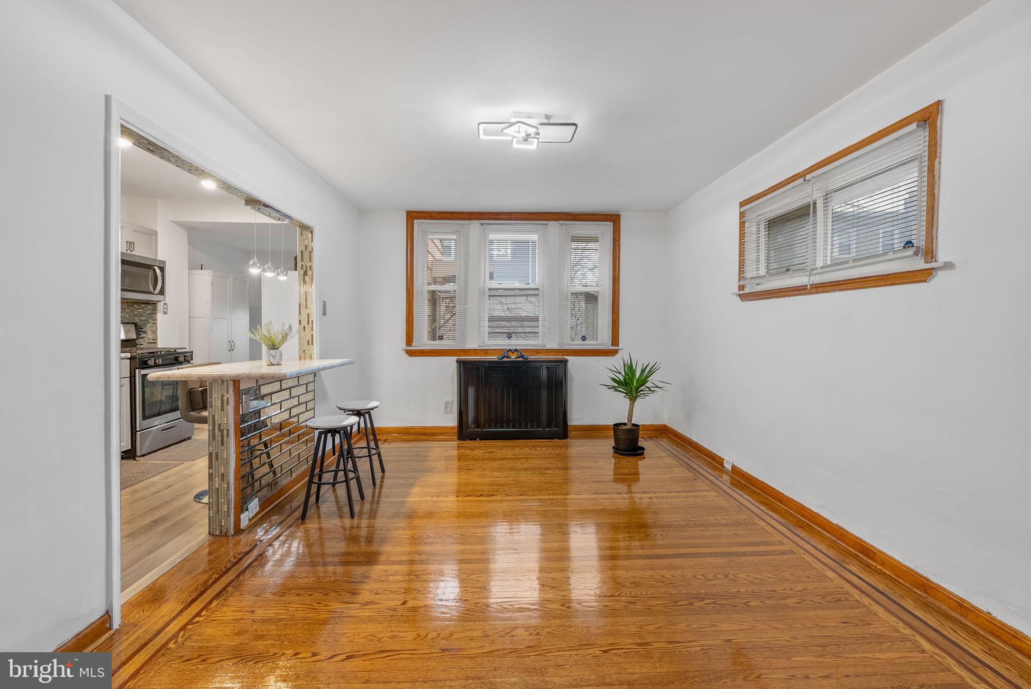 101 N PENNOCK AVENUE