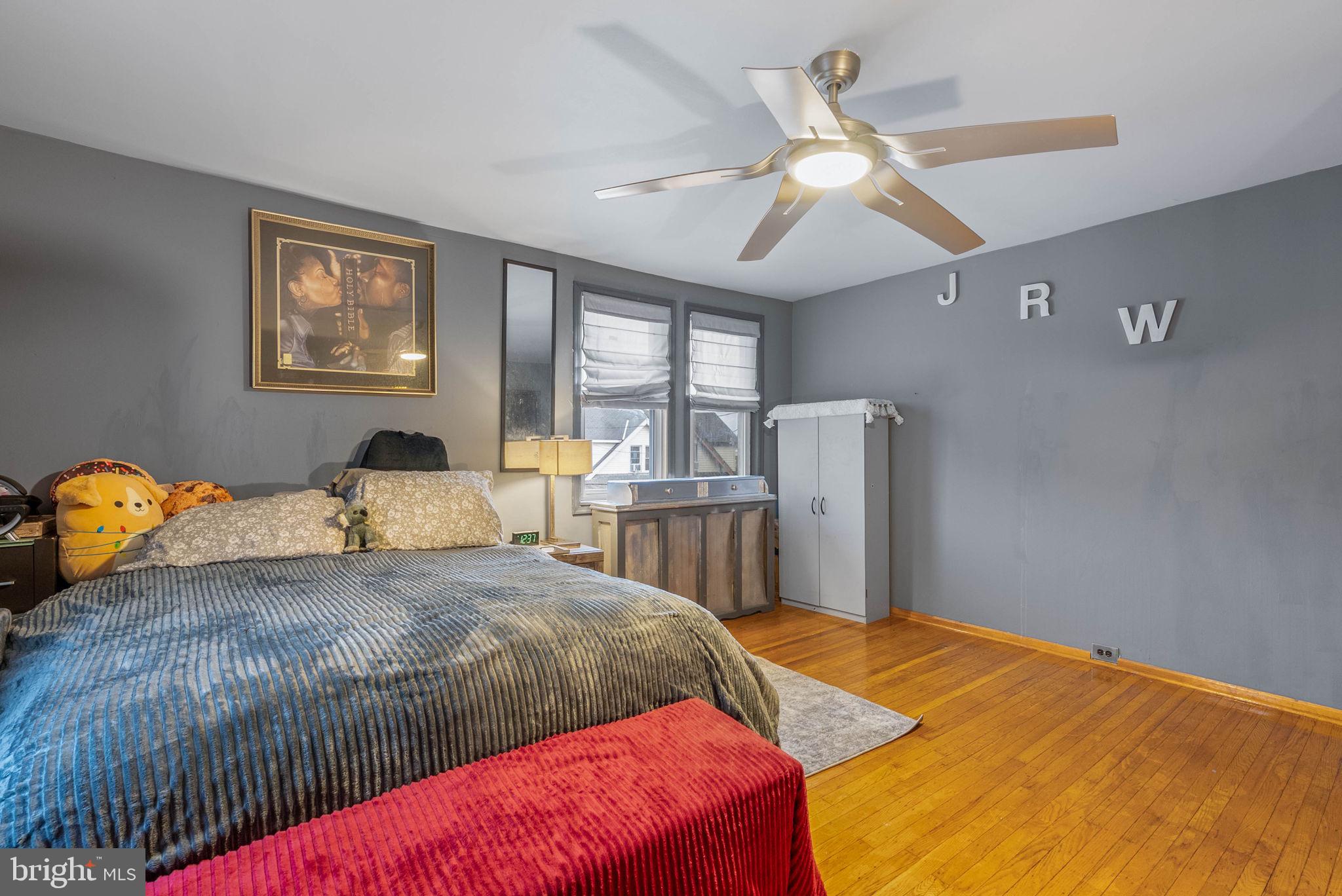 101 N PENNOCK AVENUE