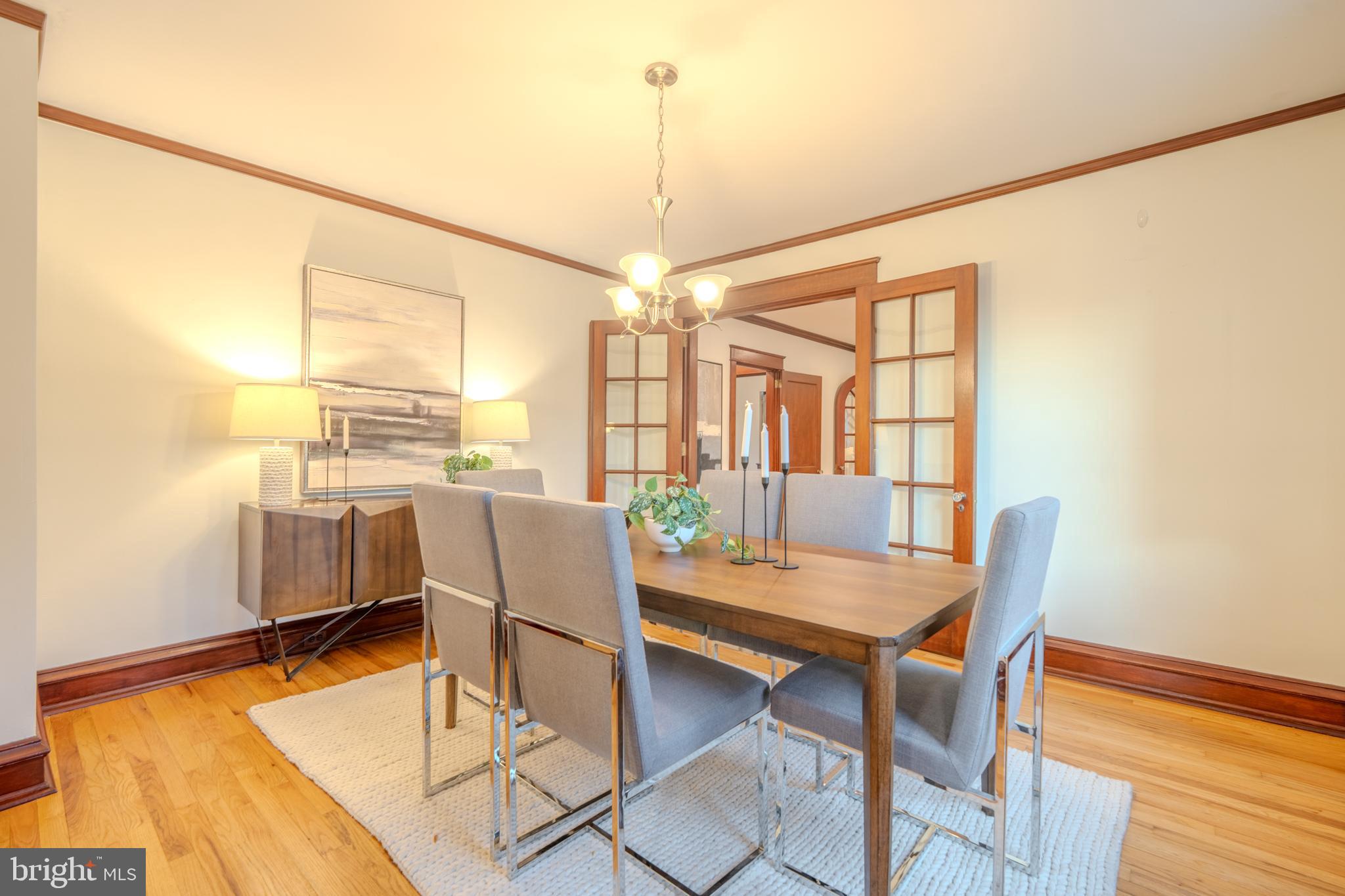 101 W HILLCREST AVENUE