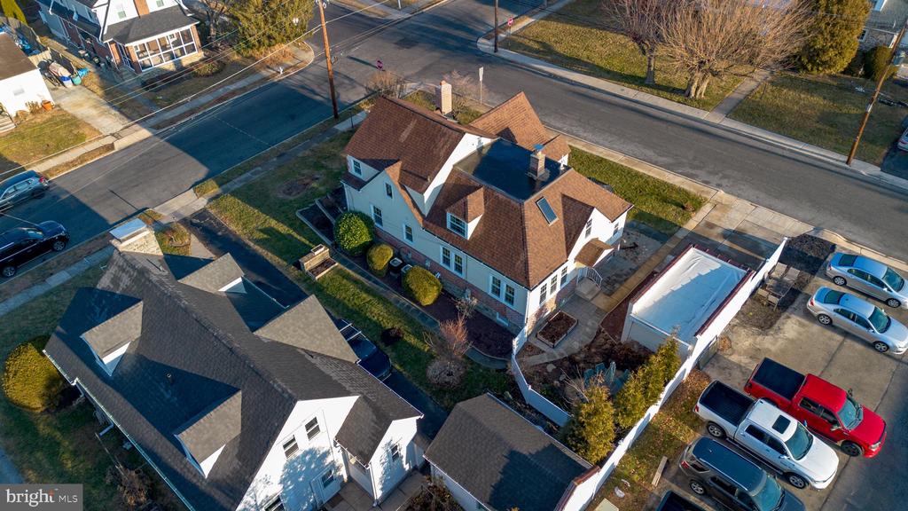 101 W HILLCREST AVENUE