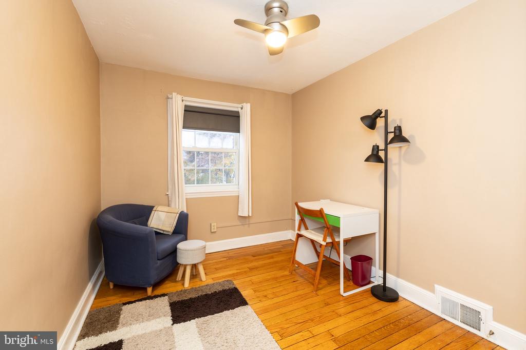 52 WOODBINE ROAD