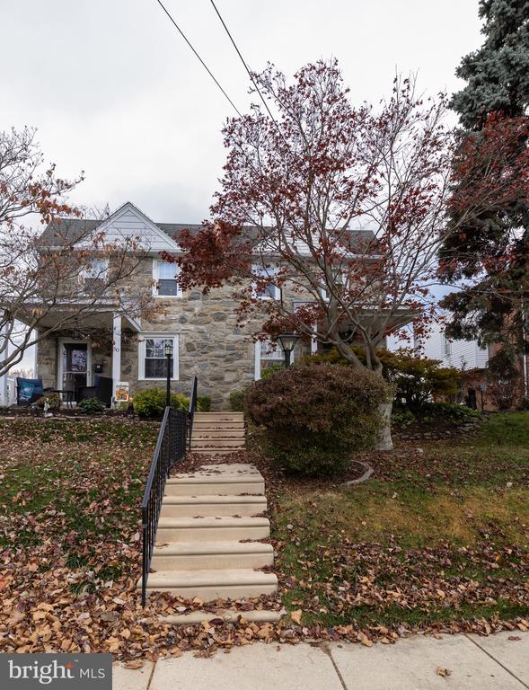 52 WOODBINE ROAD