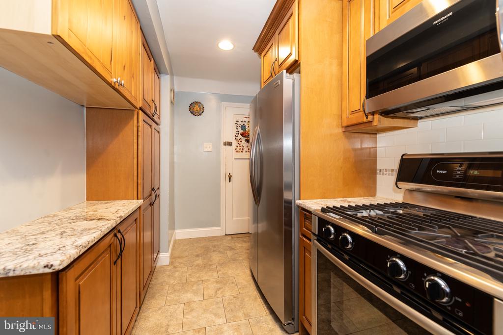52 WOODBINE ROAD
