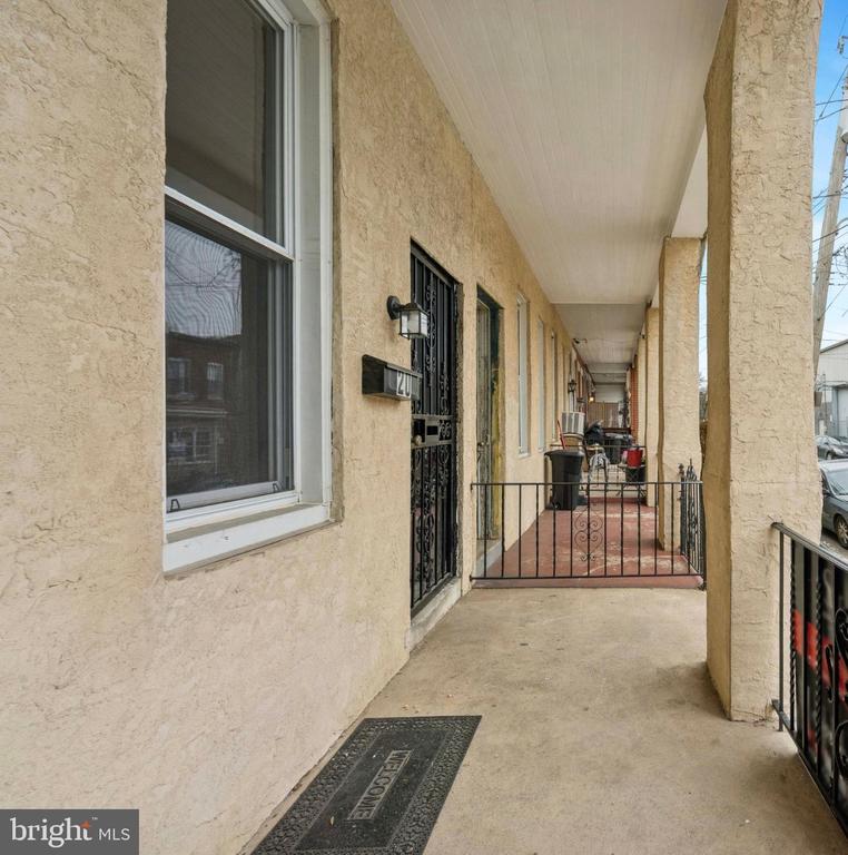 20 S 6TH STREET