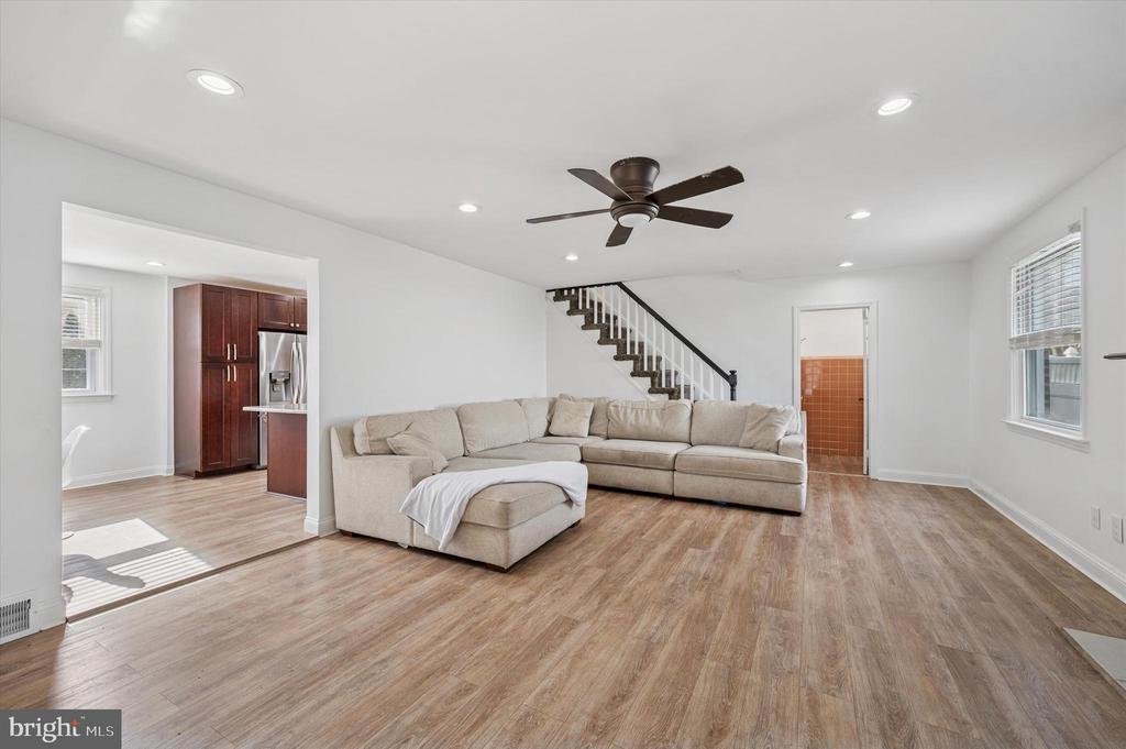 24 UPLAND ROAD