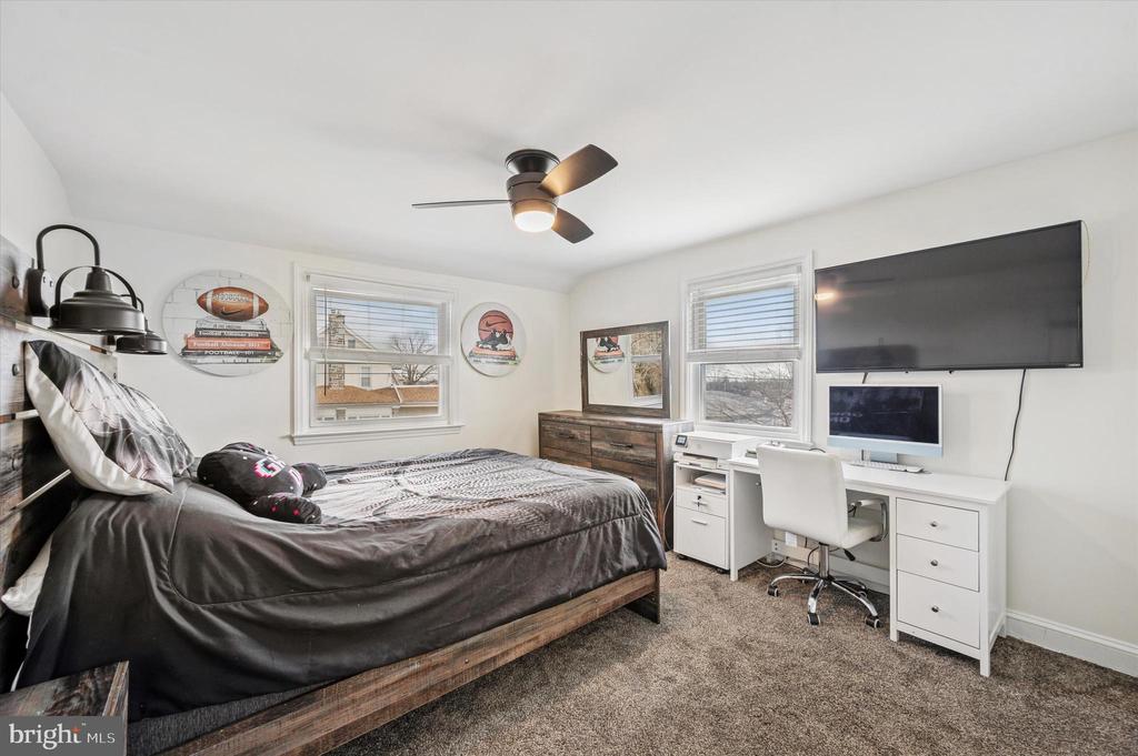 24 UPLAND ROAD