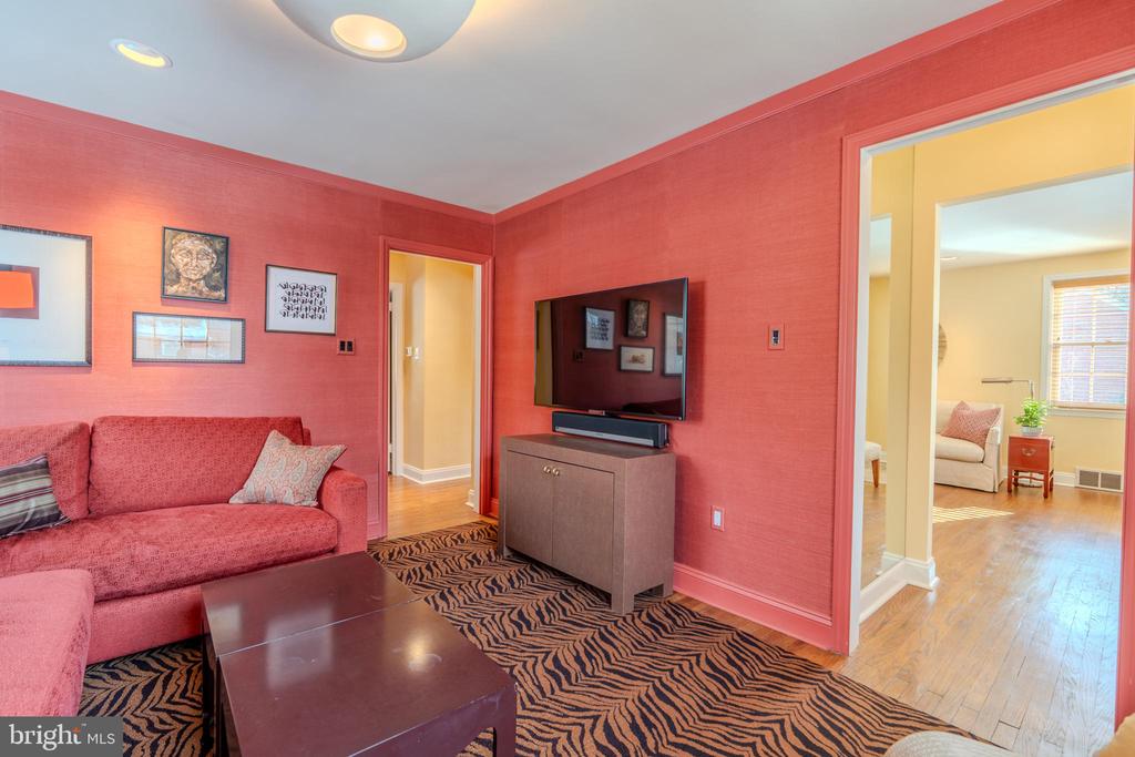 173 HILLVIEW DRIVE