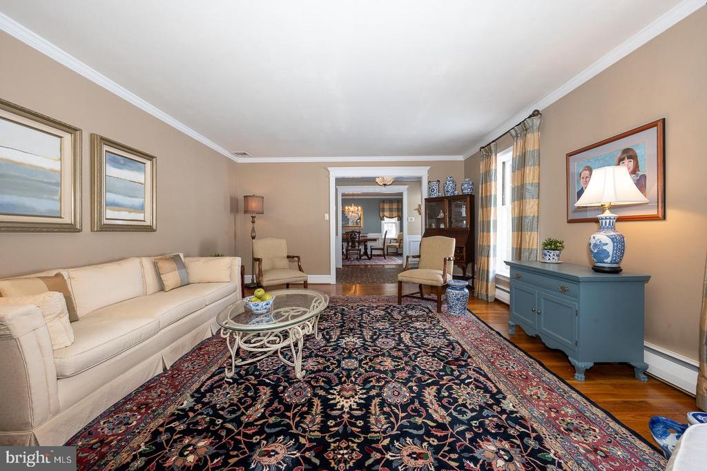 334 ECHO VALLEY LANE
