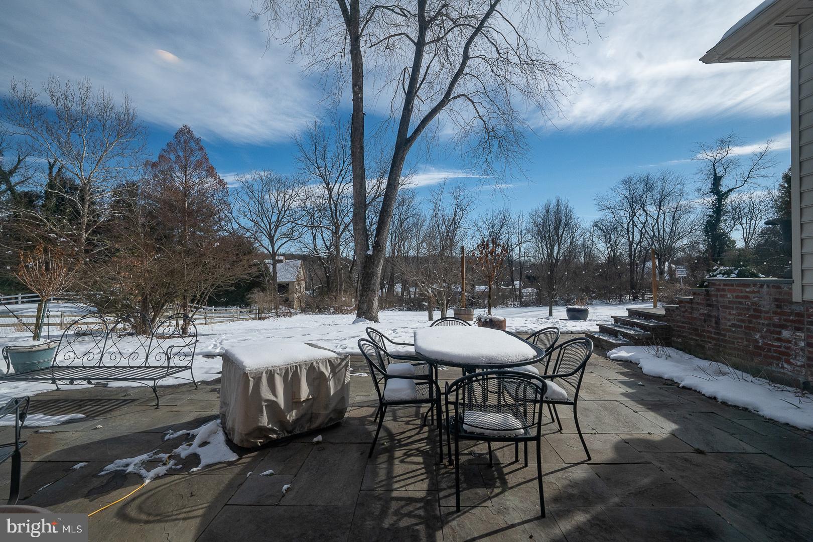 334 ECHO VALLEY LANE