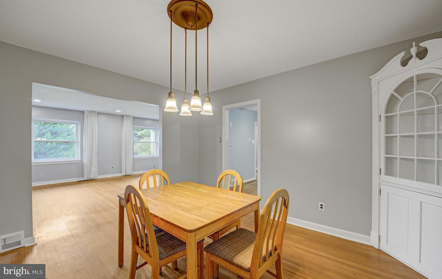 11 S PROVIDENCE ROAD