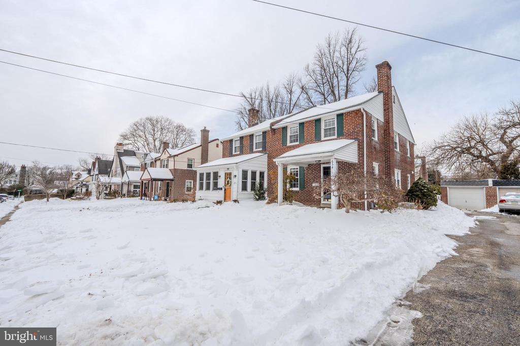 654 HAZELWOOD ROAD