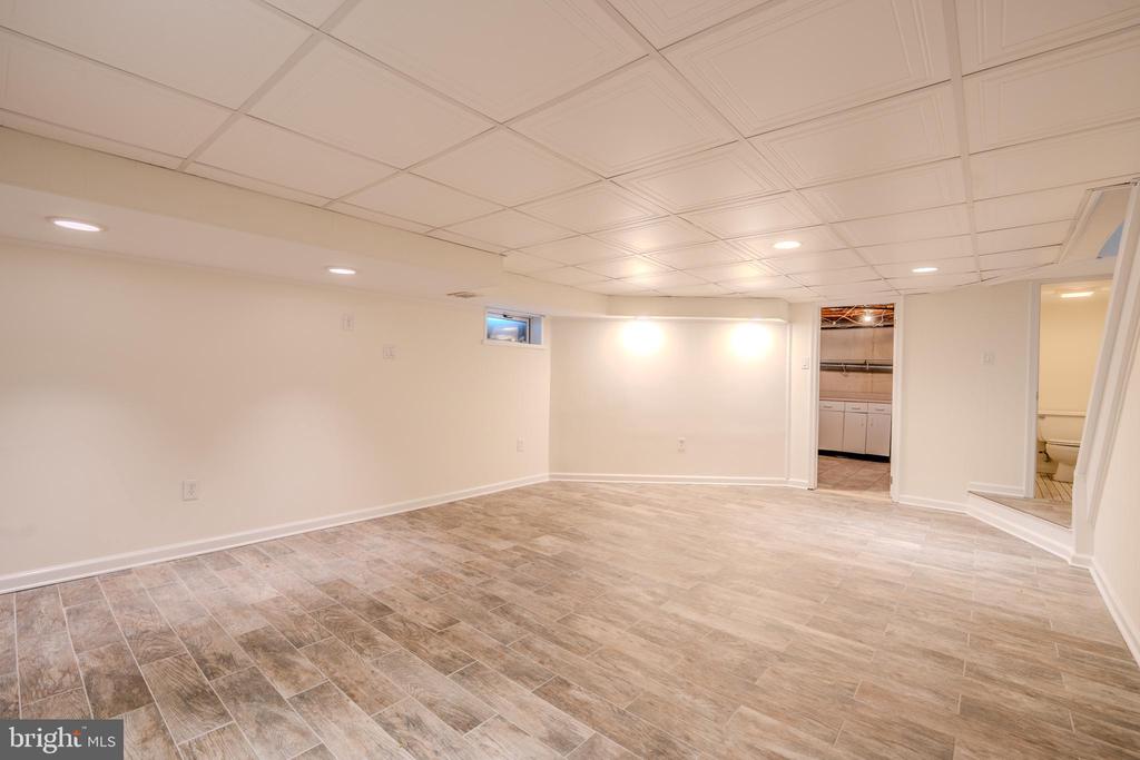 654 HAZELWOOD ROAD