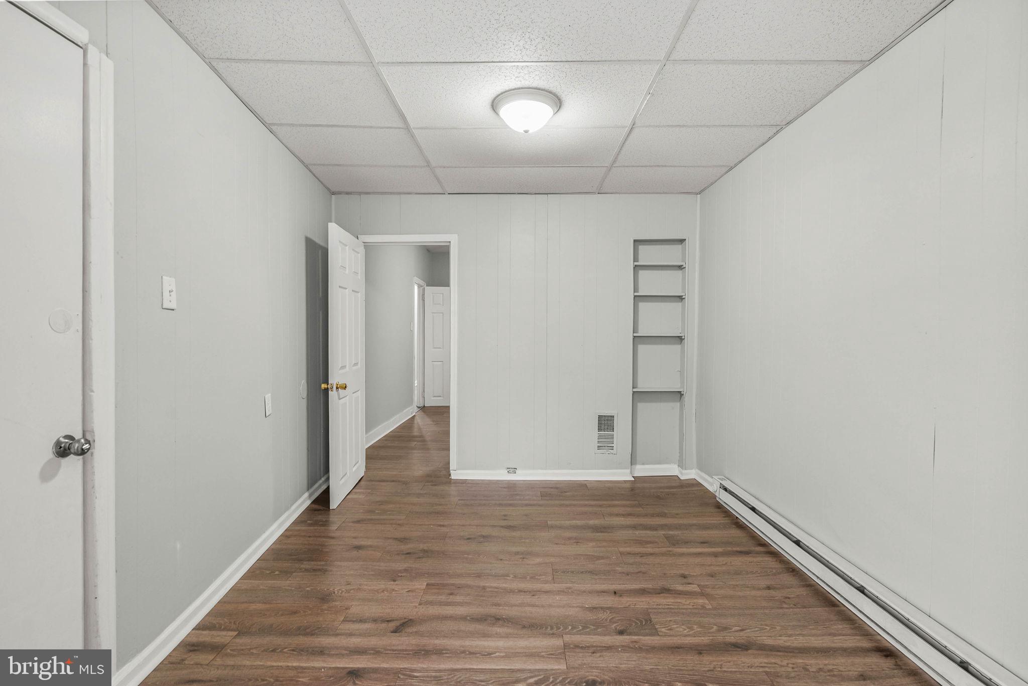 41 N KEYSTONE AVENUE