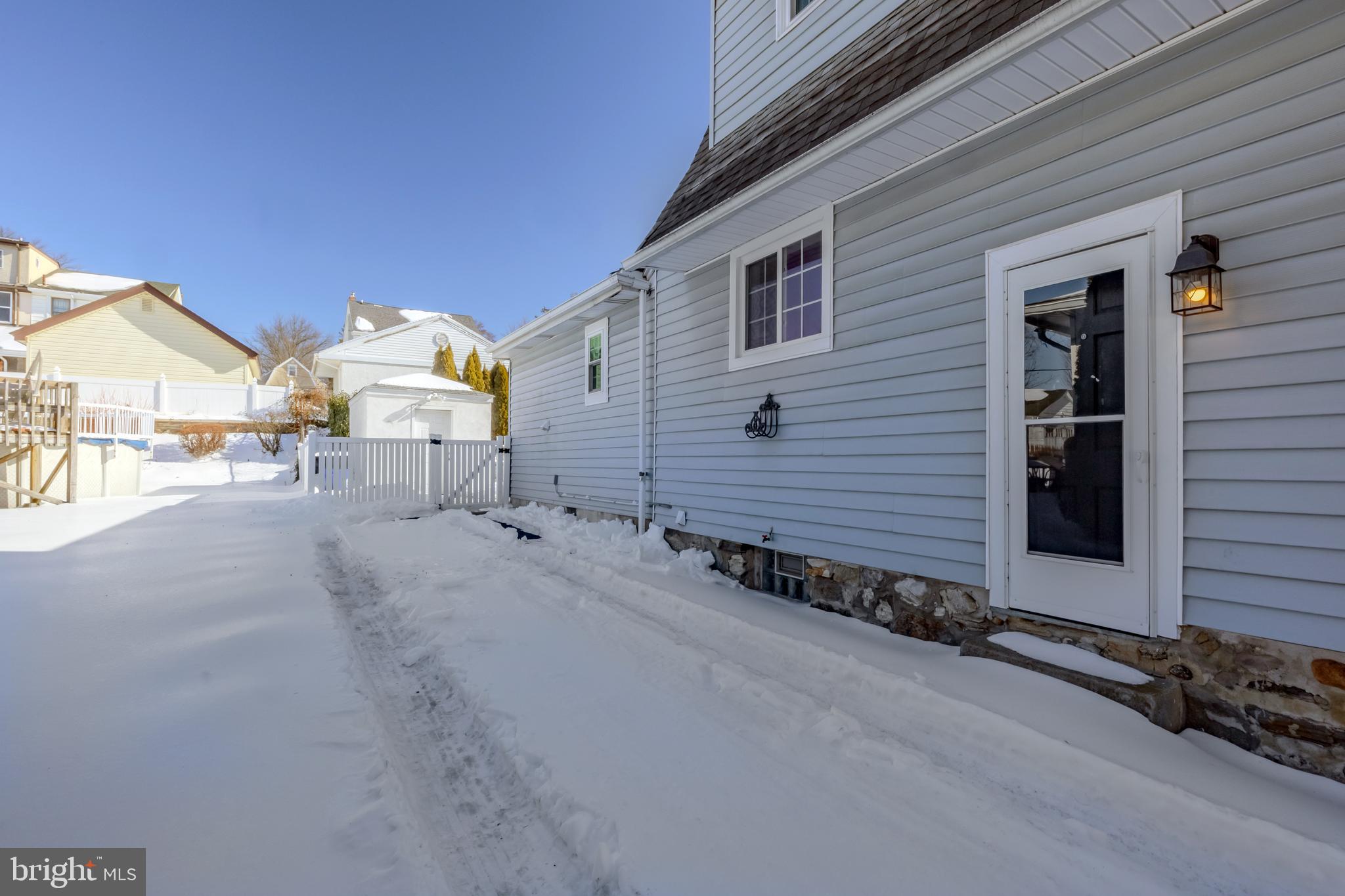 2107 BELVEDERE AVENUE