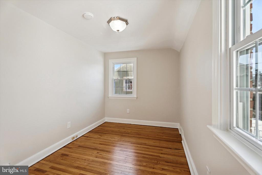 216 BRENTWOOD ROAD