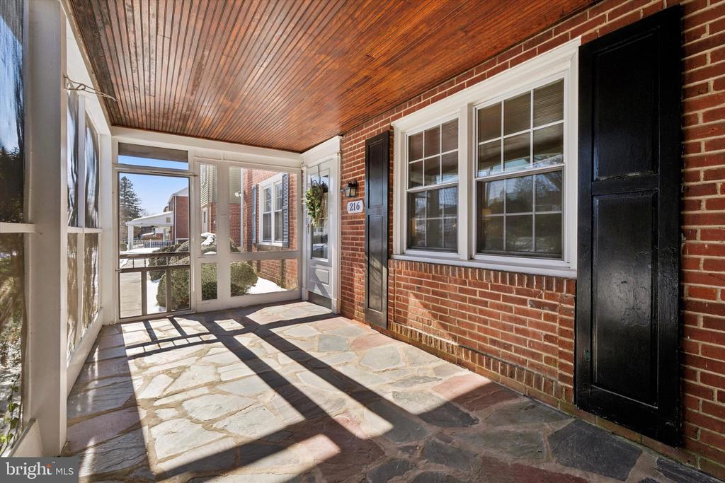 216 BRENTWOOD ROAD