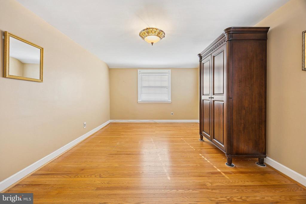 113 JAMES DRIVE