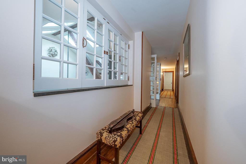 266 BEECHWOOD DRIVE