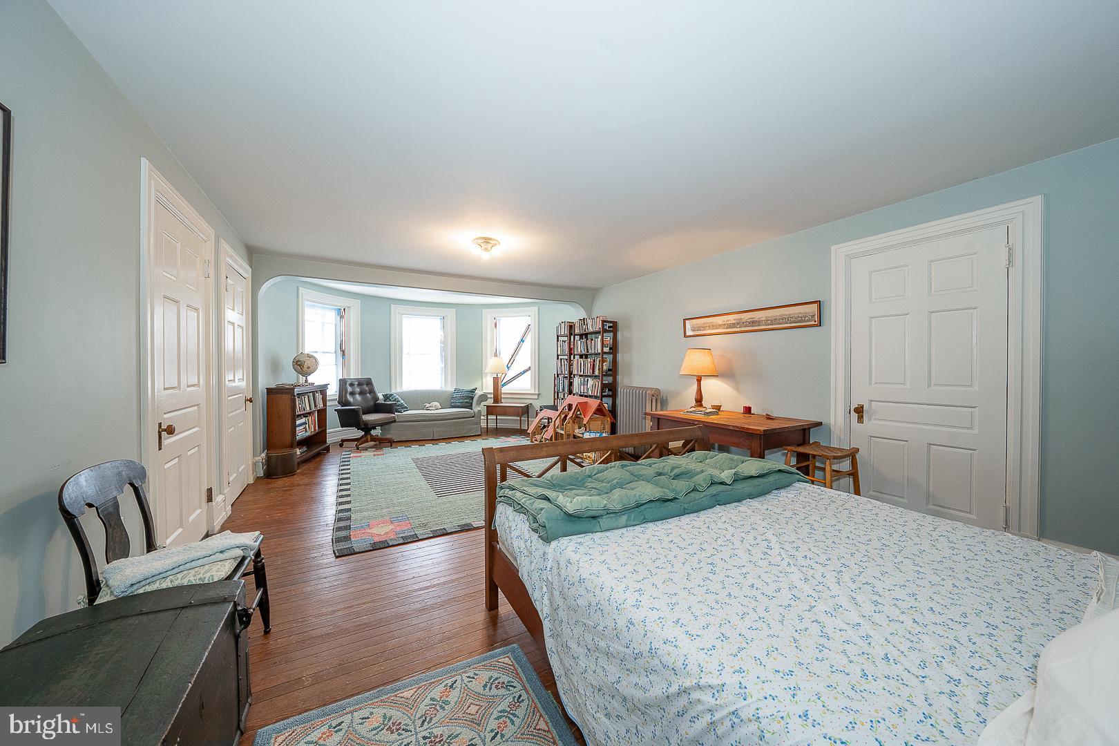 266 BEECHWOOD DRIVE