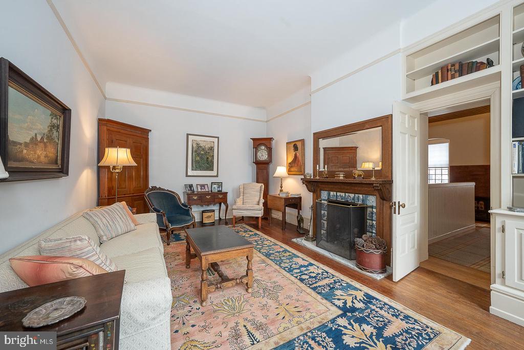 266 BEECHWOOD DRIVE