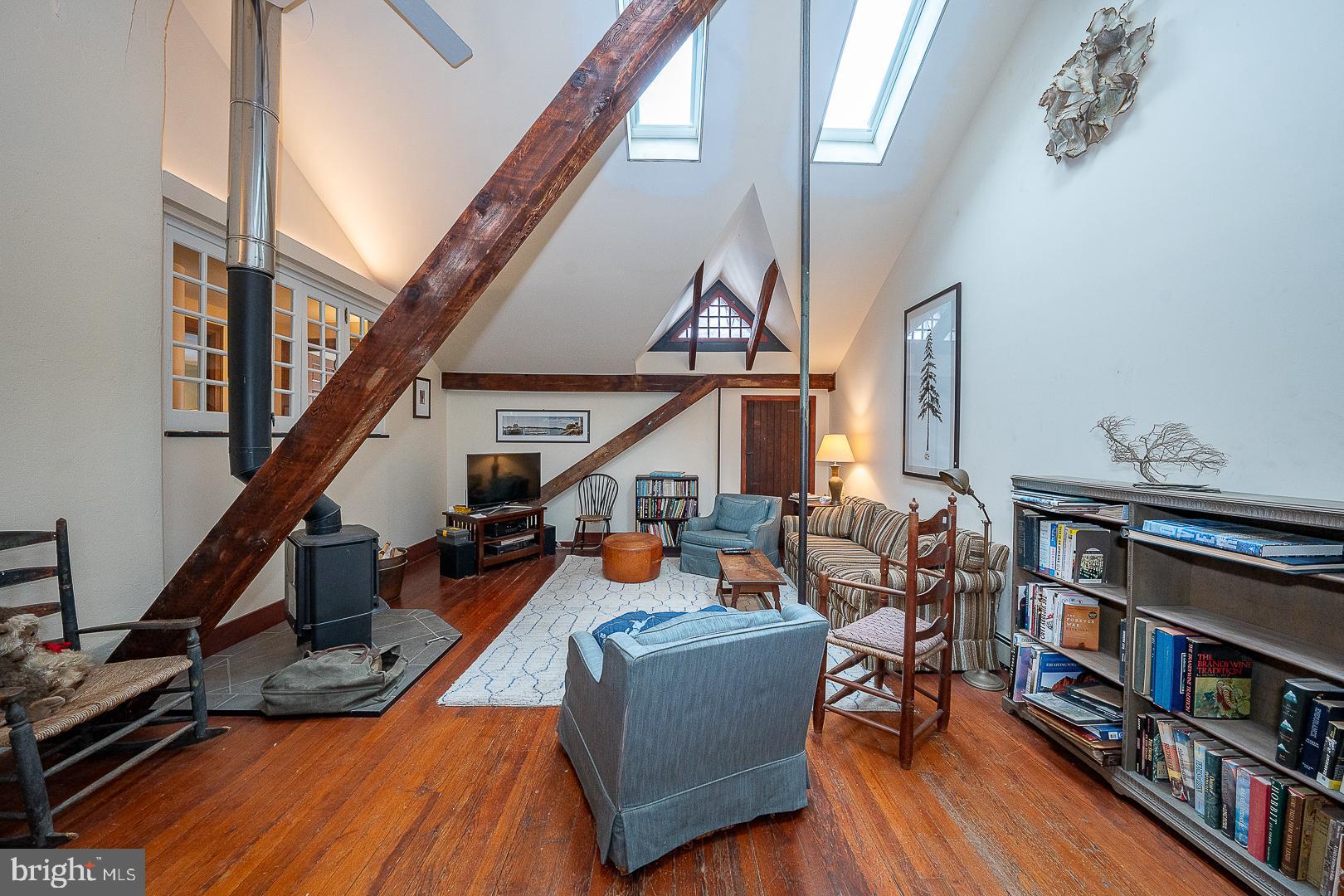 266 BEECHWOOD DRIVE
