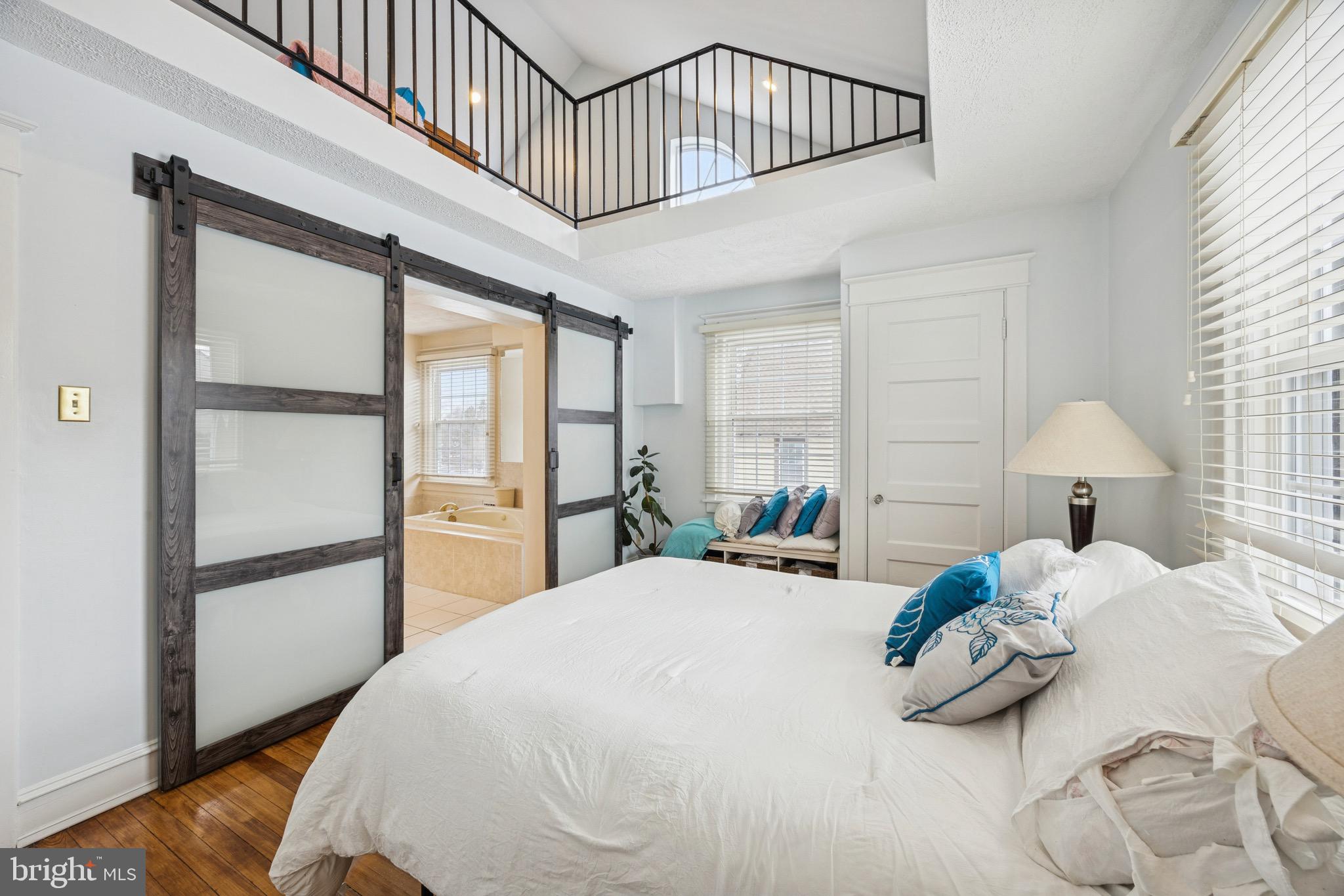 120 W SPRINGFIELD ROAD