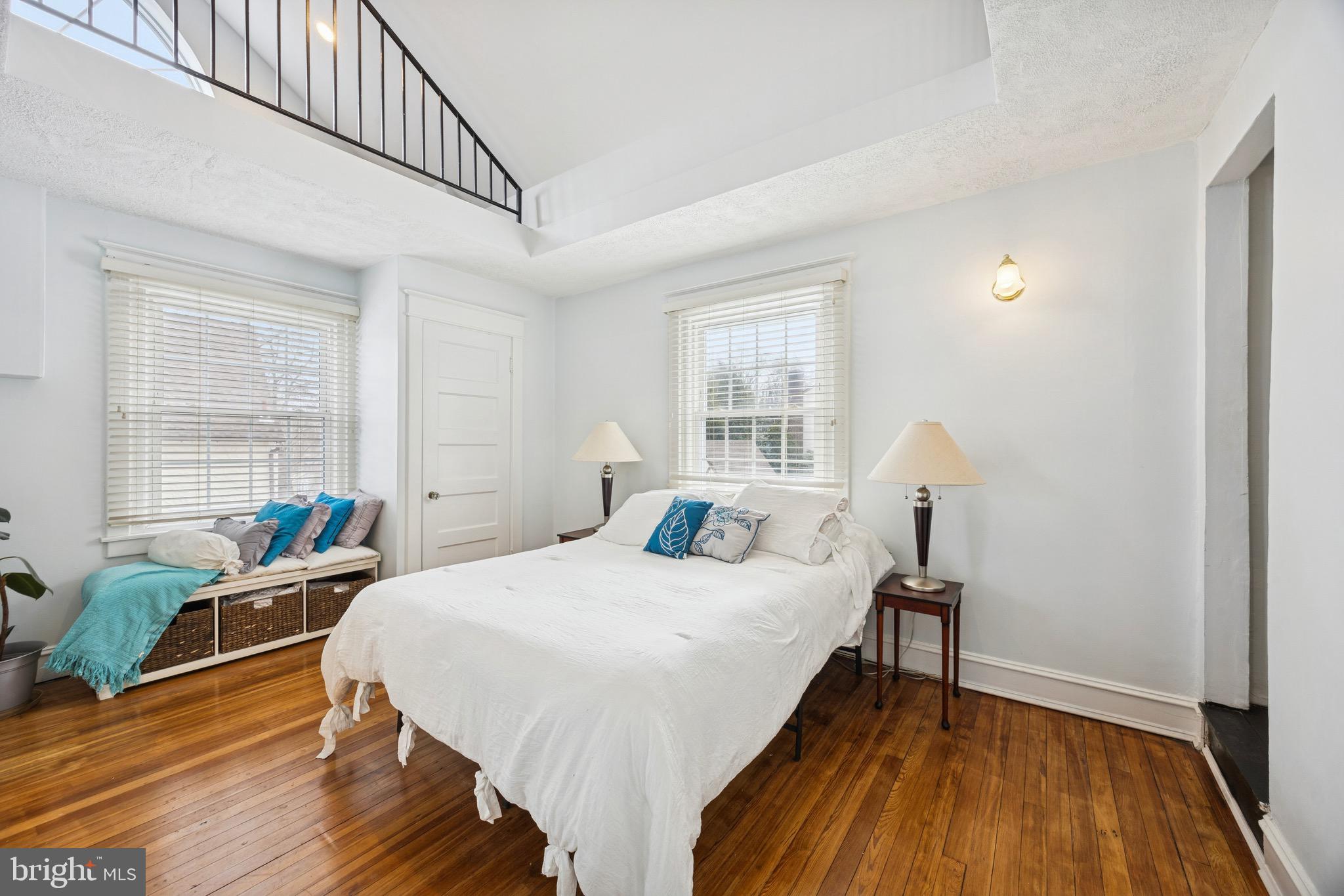 120 W SPRINGFIELD ROAD