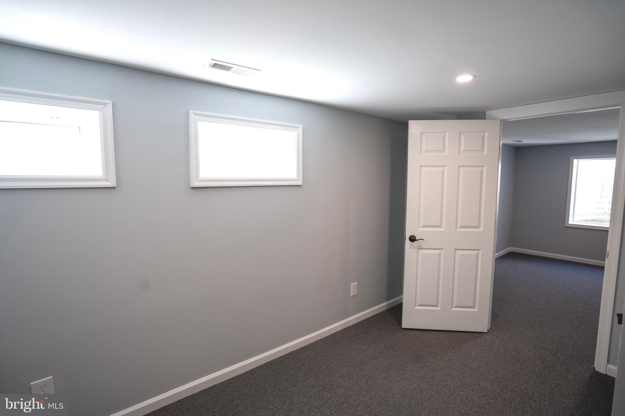 2632 WENDY ROAD