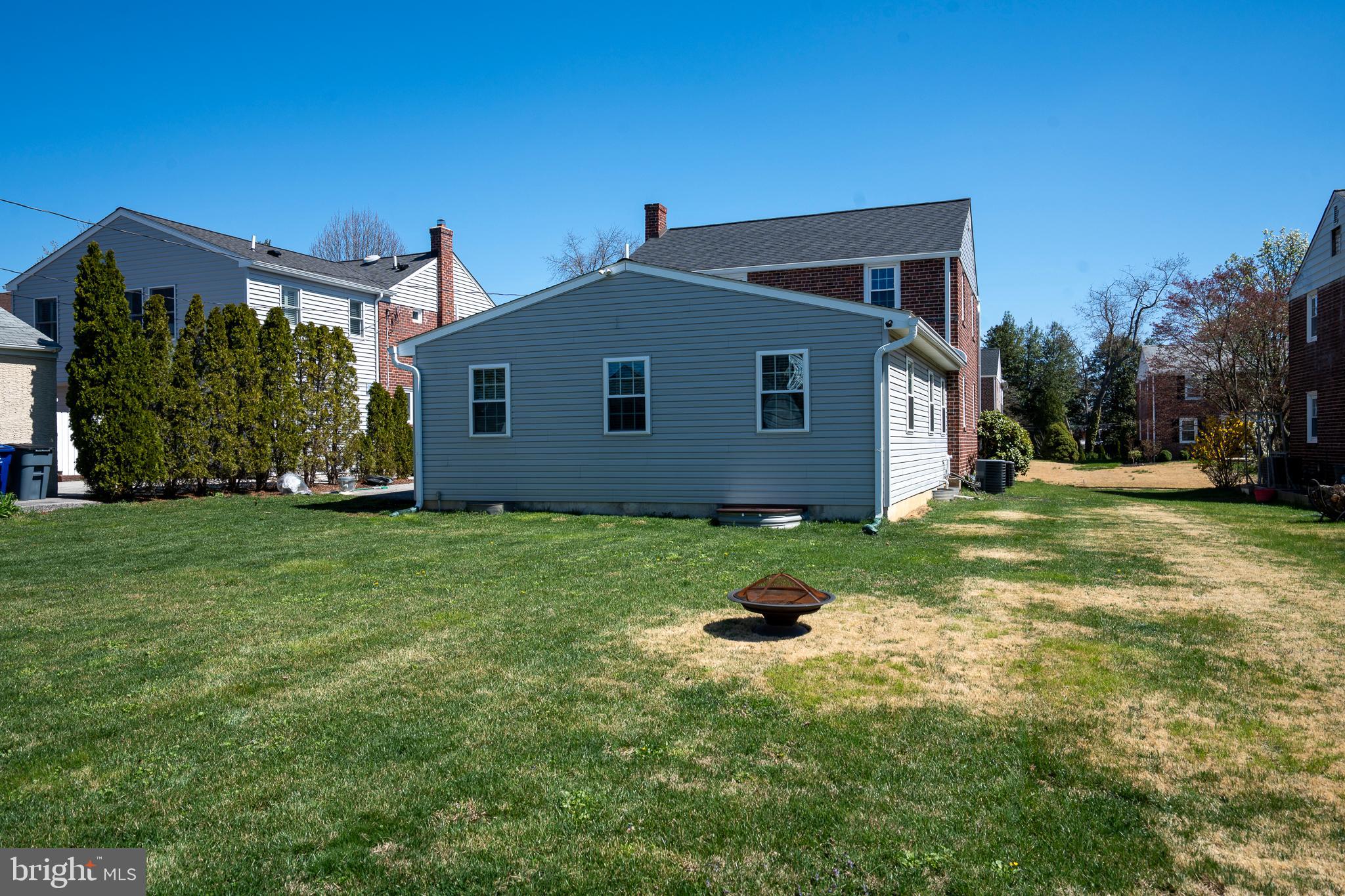 2632 WENDY ROAD
