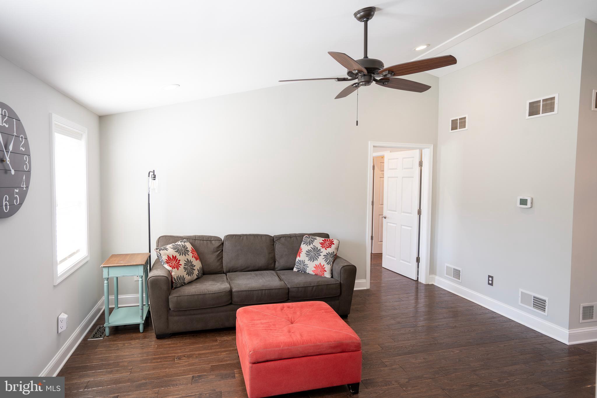 2632 WENDY ROAD