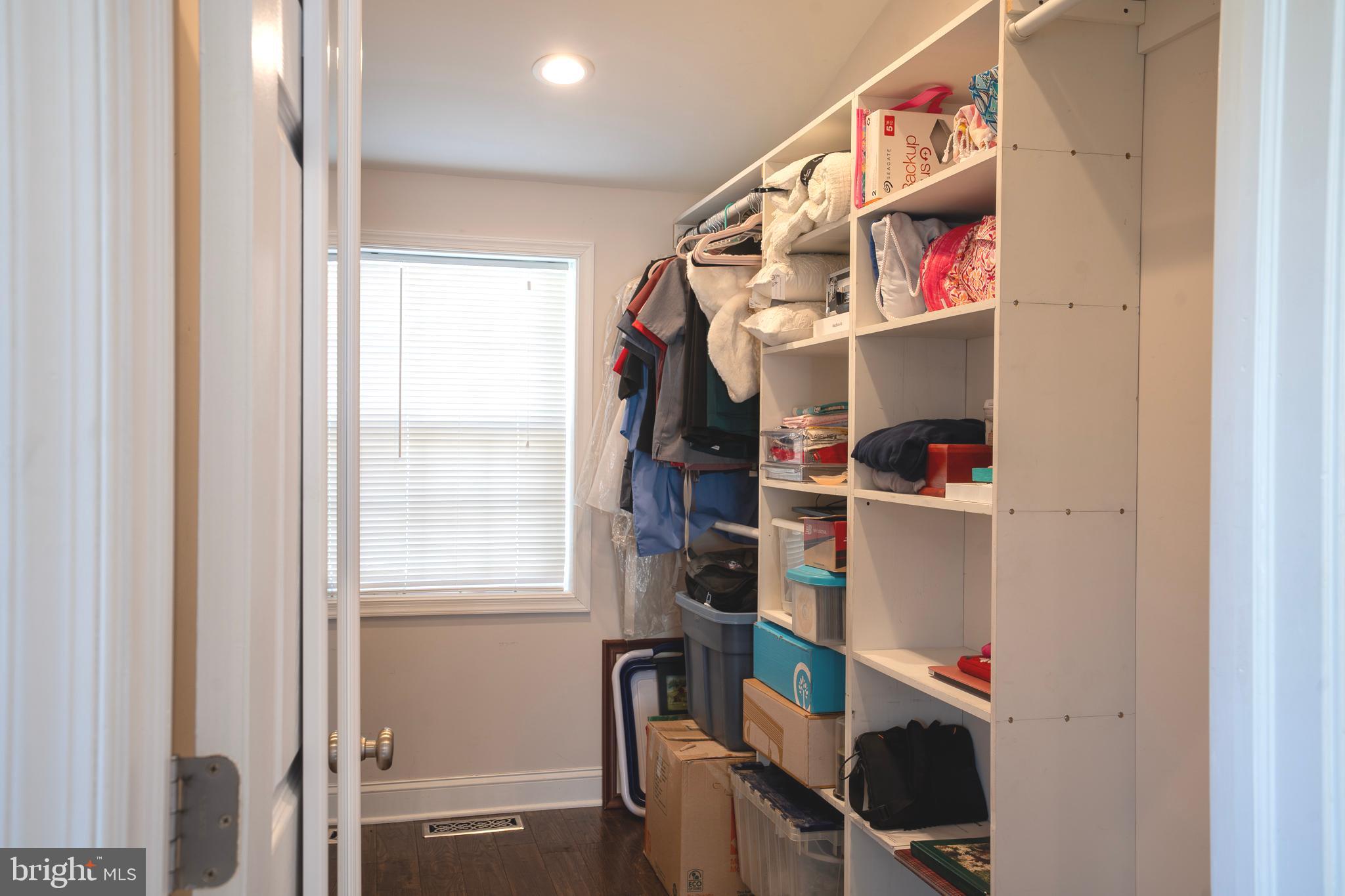 2632 WENDY ROAD