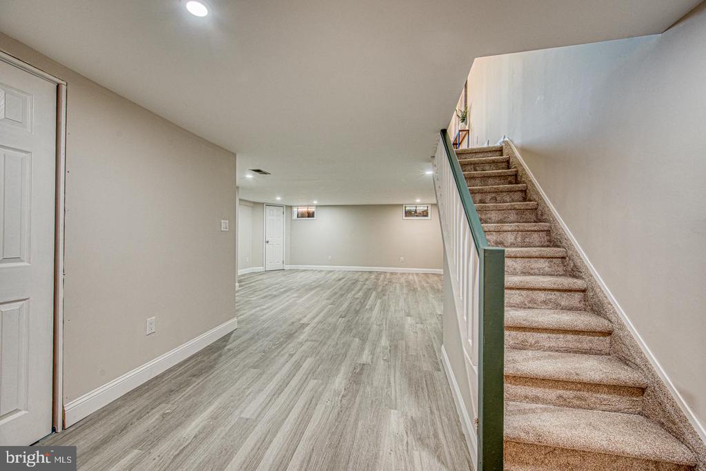 239 BISHOP DRIVE