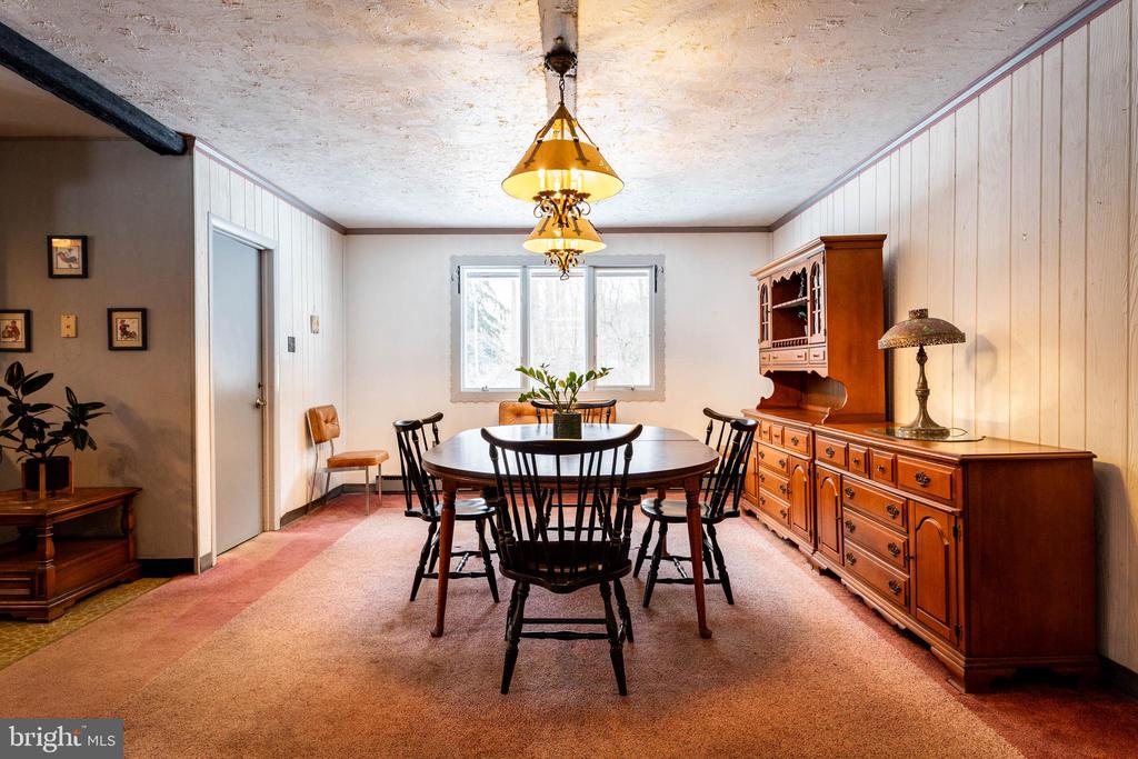 303 CRUM CREEK LANE