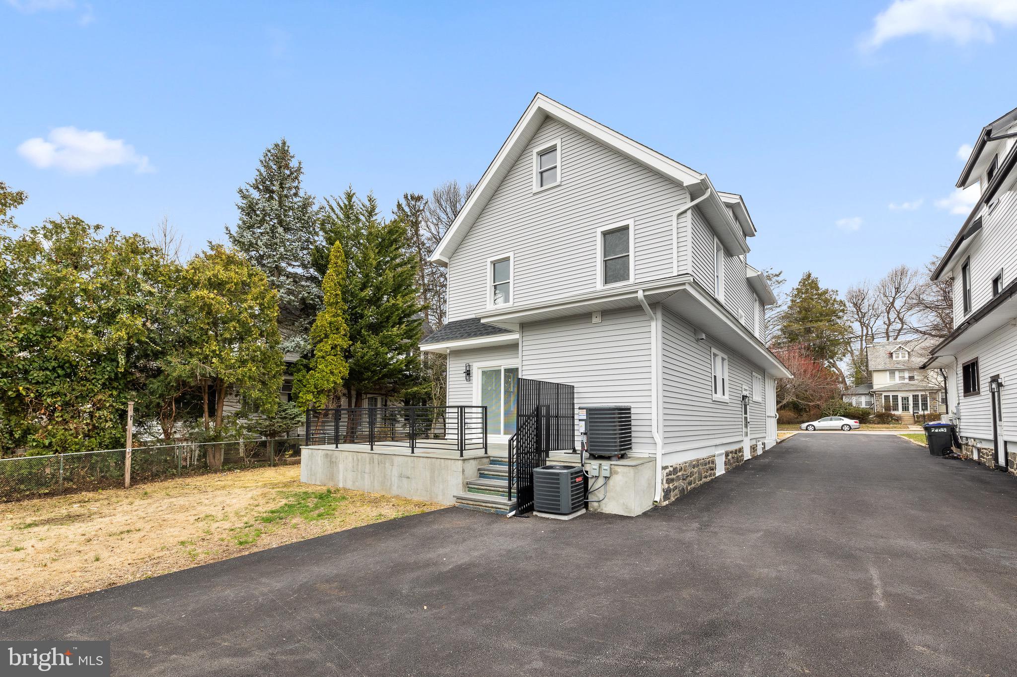 249 BROOKLINE BOULEVARD