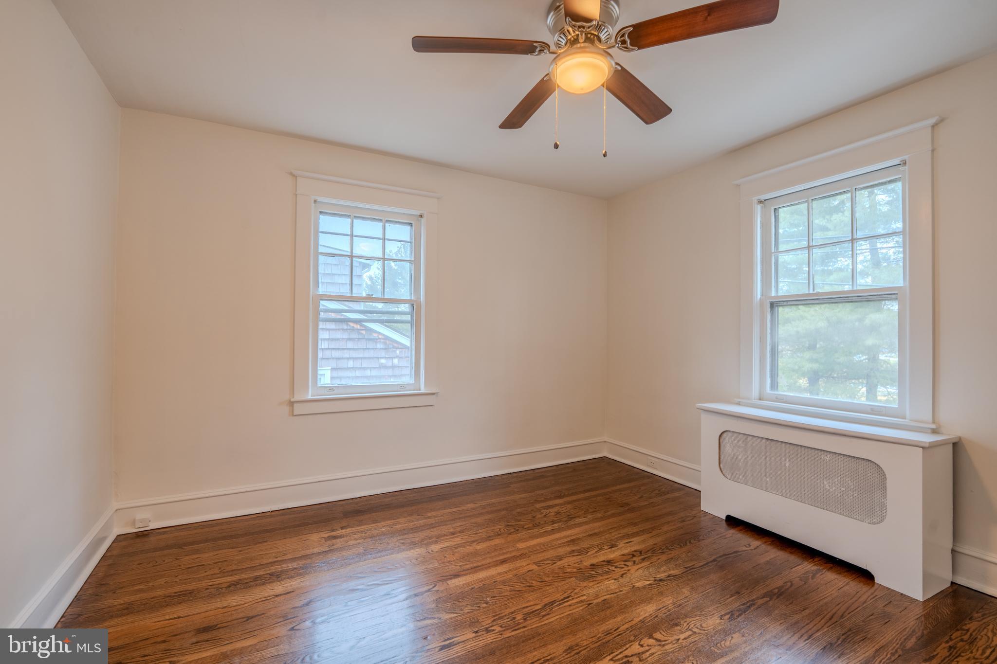 540 COUNTRY CLUB LANE