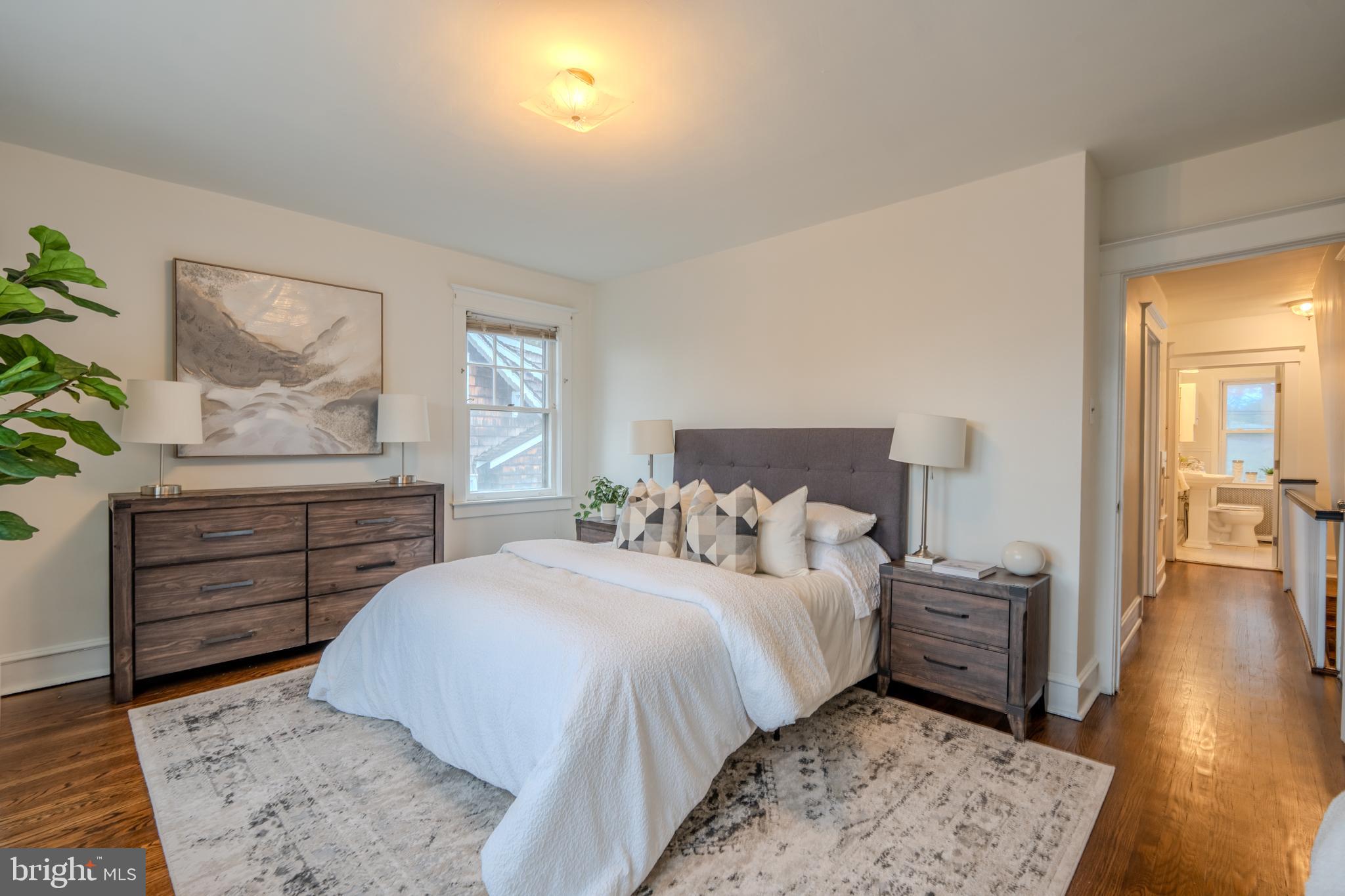 540 COUNTRY CLUB LANE