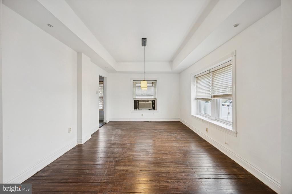25 MADISON AVENUE