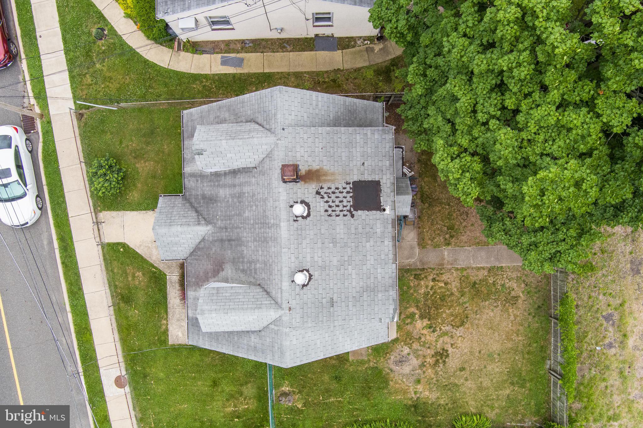 121 N GOVERNOR PRINTZ BOULEVARD