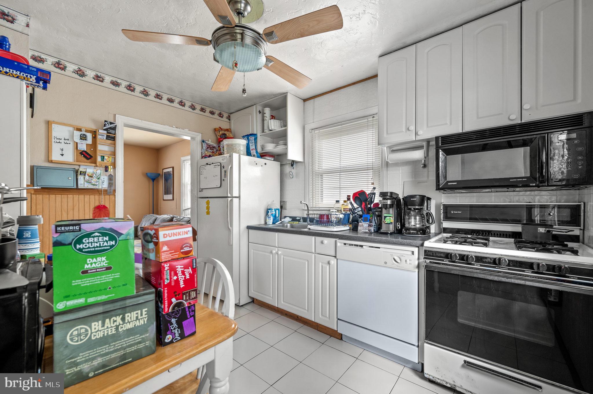 121 N GOVERNOR PRINTZ BOULEVARD