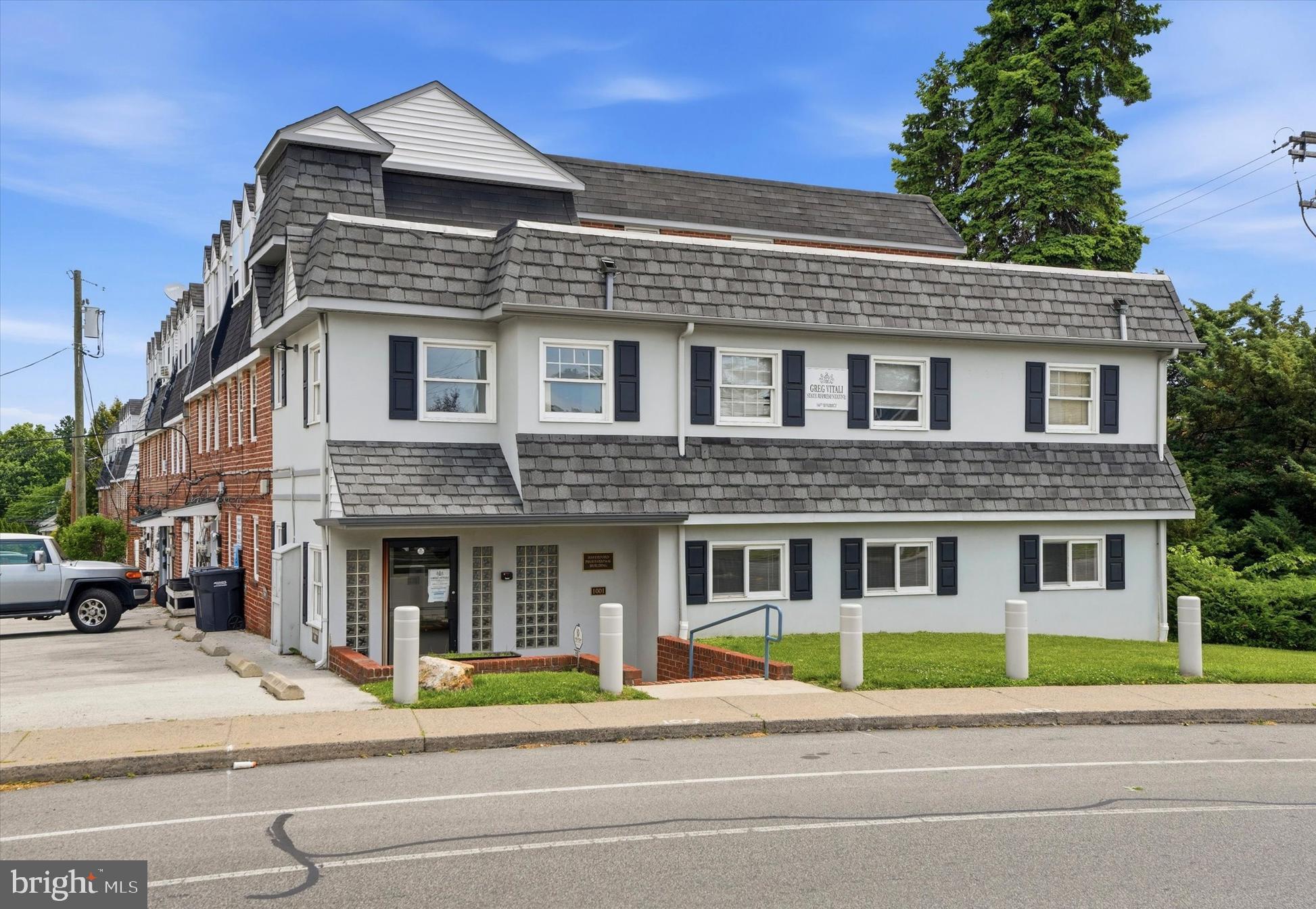 1001 E DARBY ROAD FIRST FLOOR UNIT A