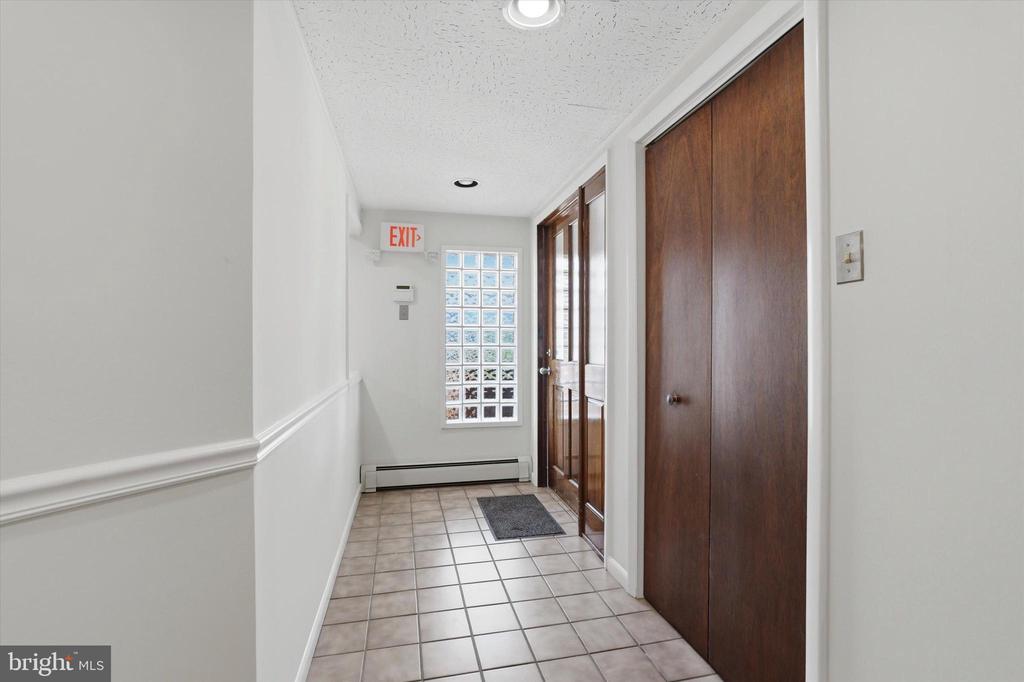 1001 E DARBY ROAD FIRST FLOOR UNIT A