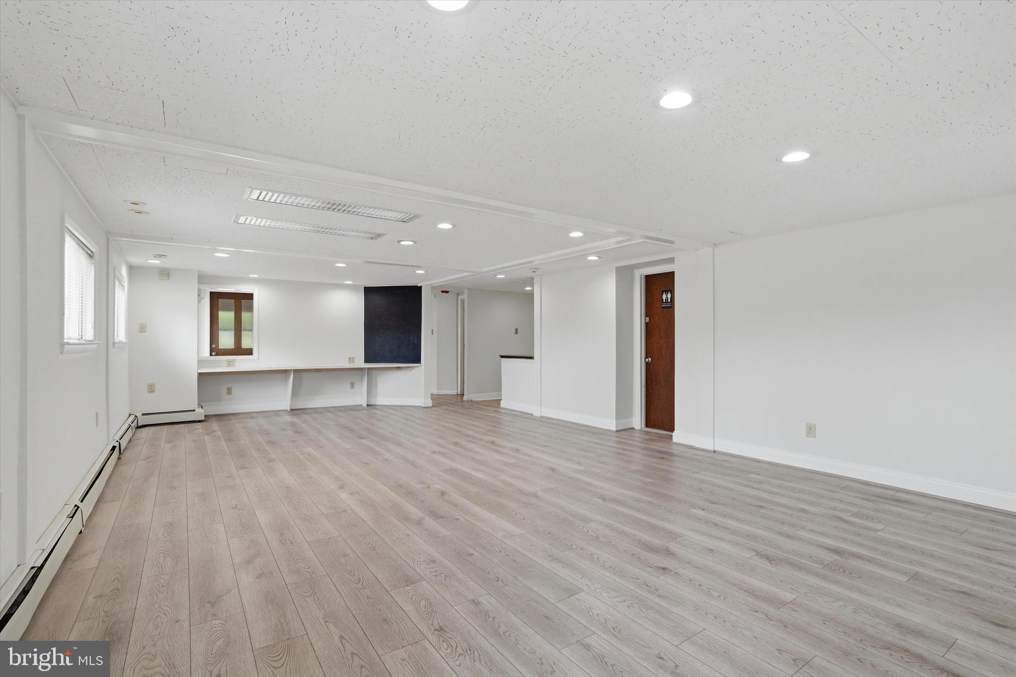 1001 E DARBY ROAD FIRST FLOOR UNIT A