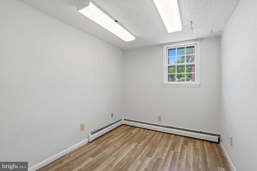 1001 E DARBY ROAD FIRST FLOOR UNIT A