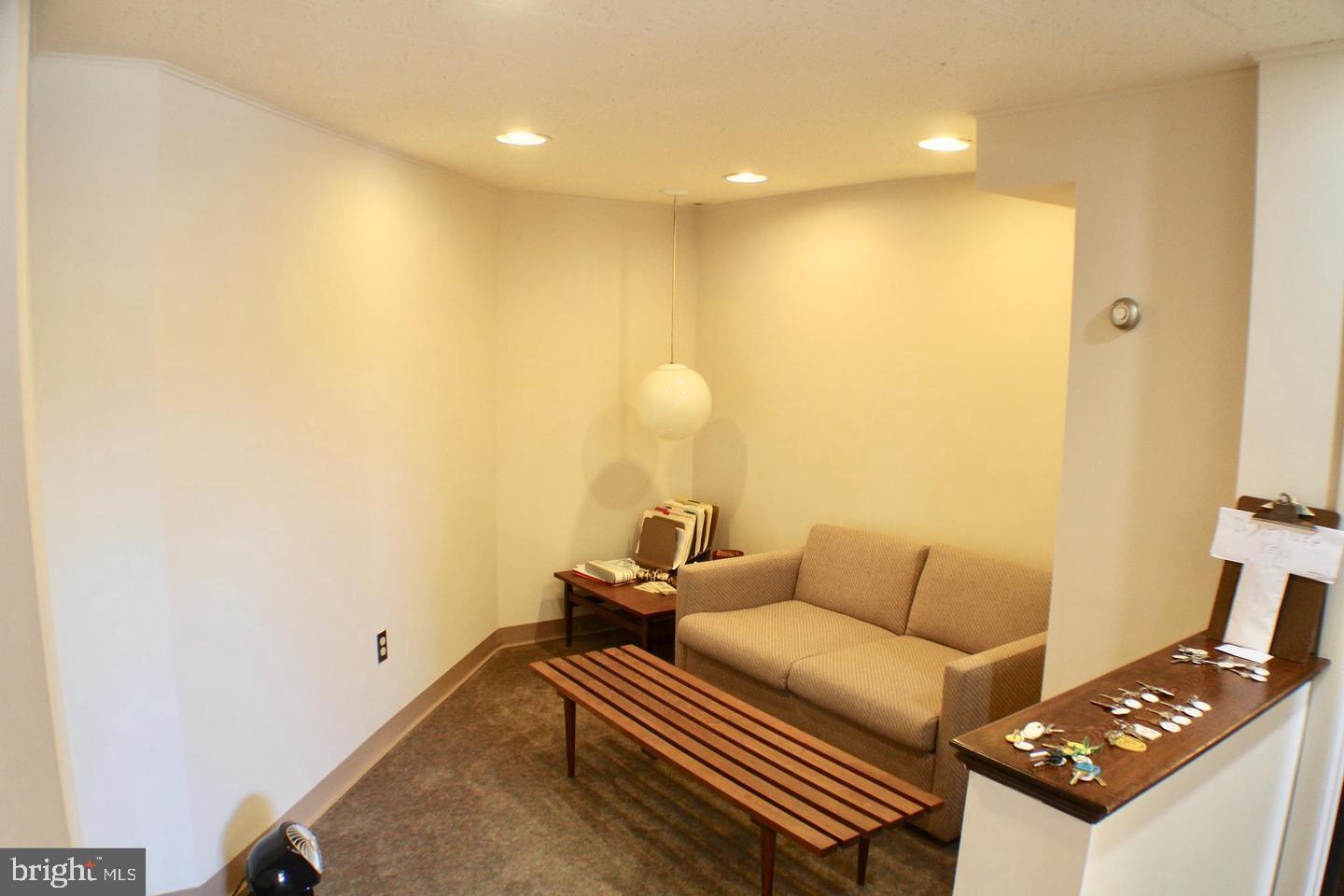 1001 E DARBY ROAD FIRST FLOOR UNIT A