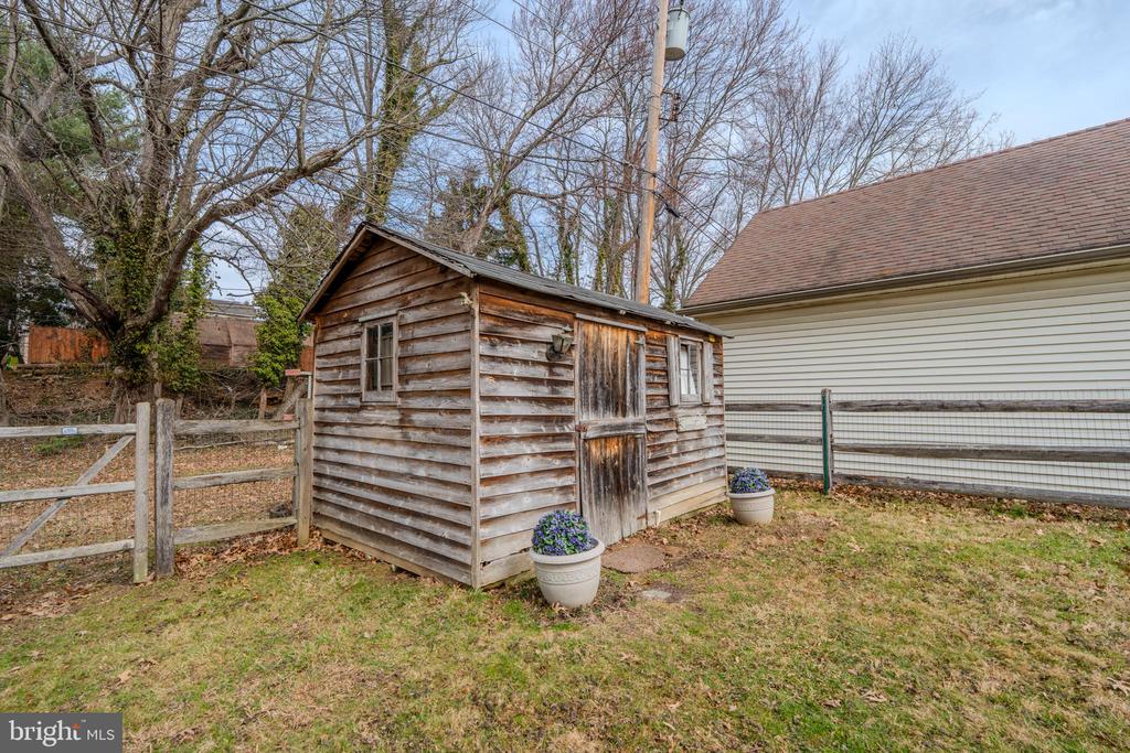 720 EVANS ROAD