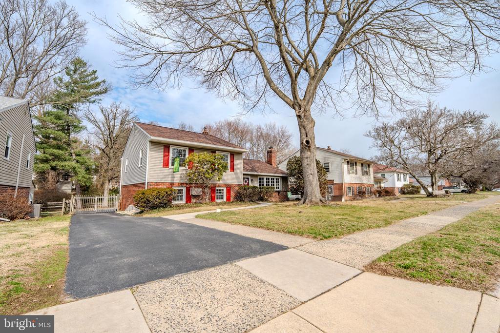 720 EVANS ROAD