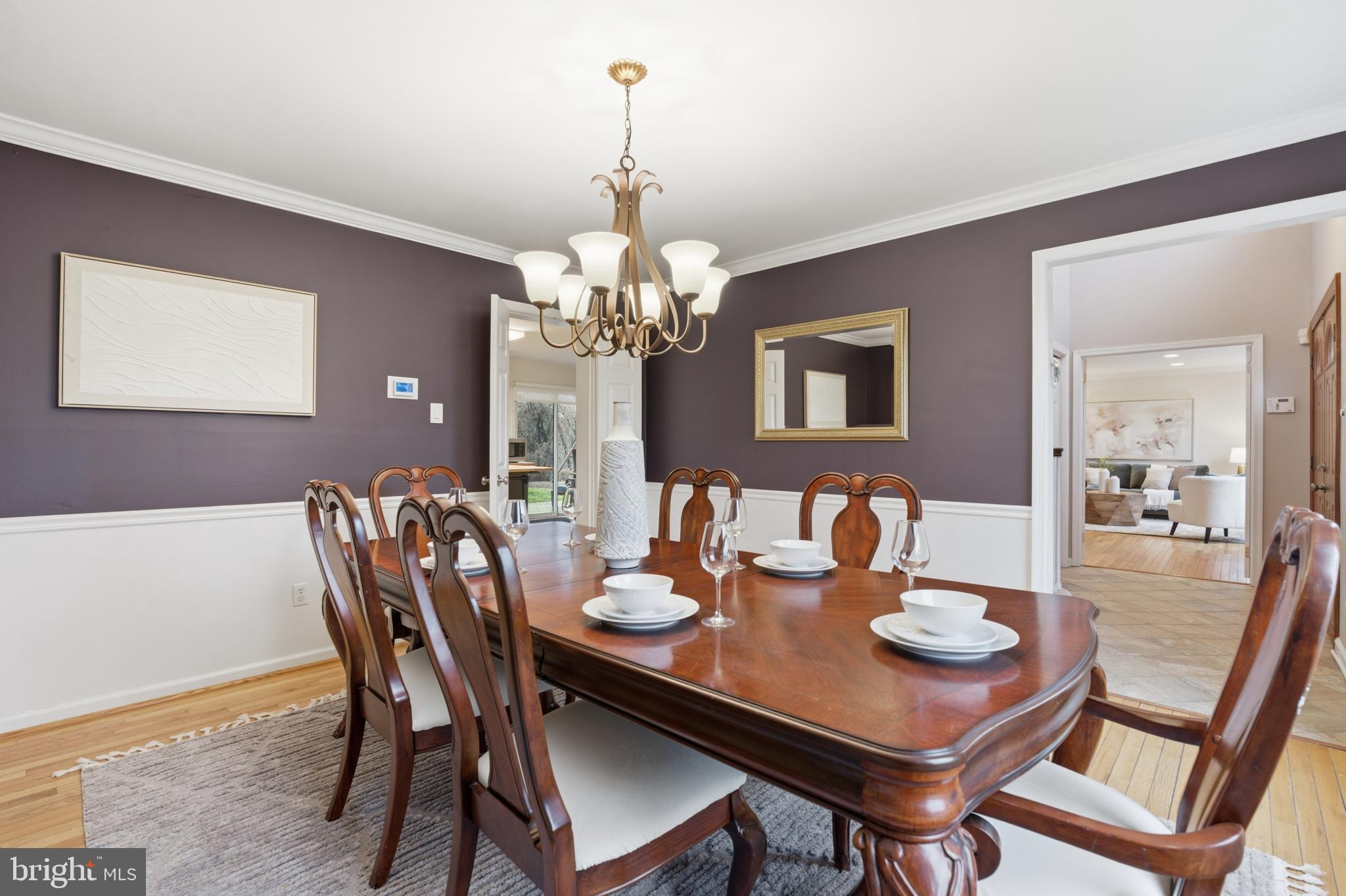 305 COUNTRYVIEW DRIVE