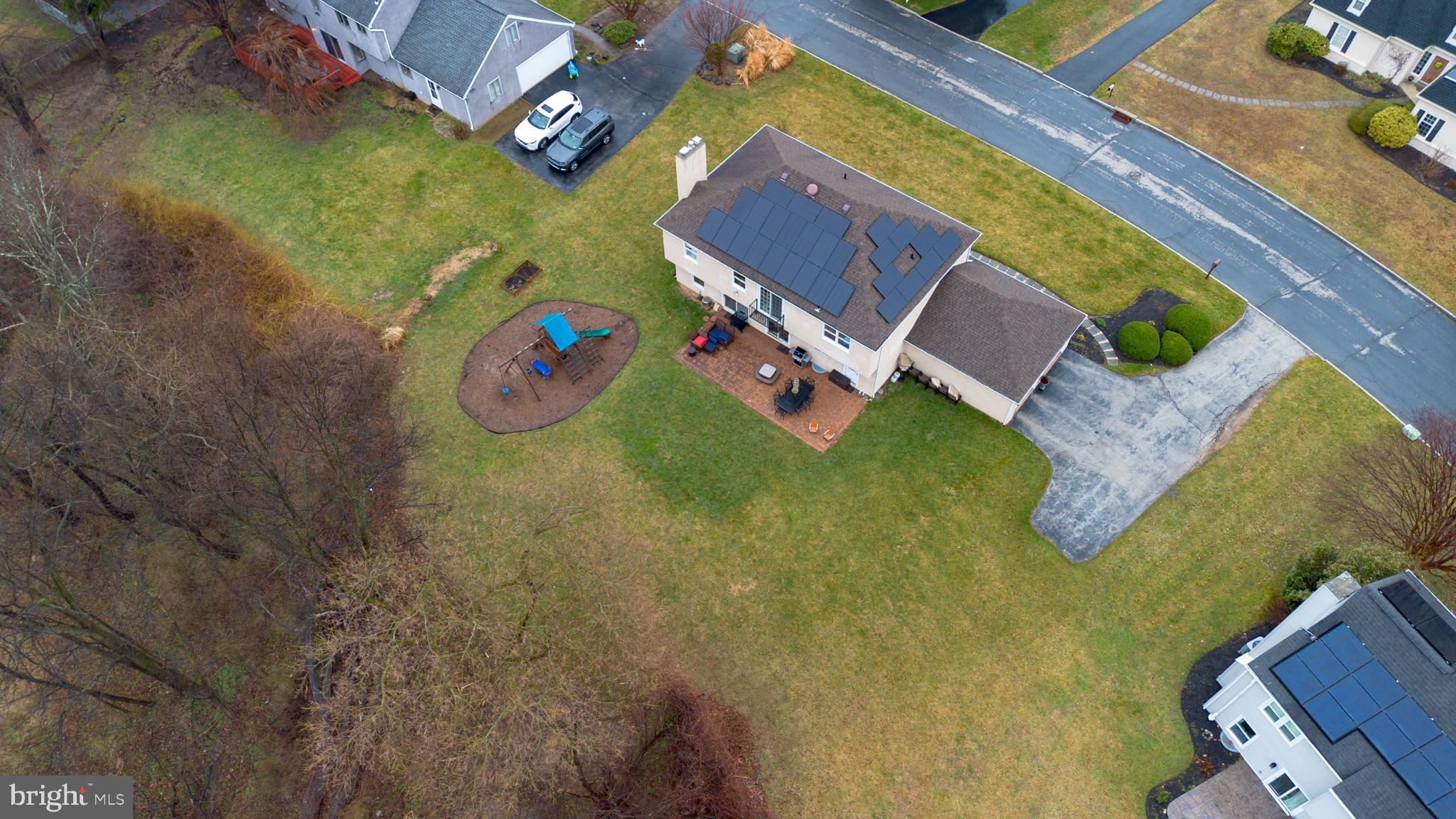 305 COUNTRYVIEW DRIVE