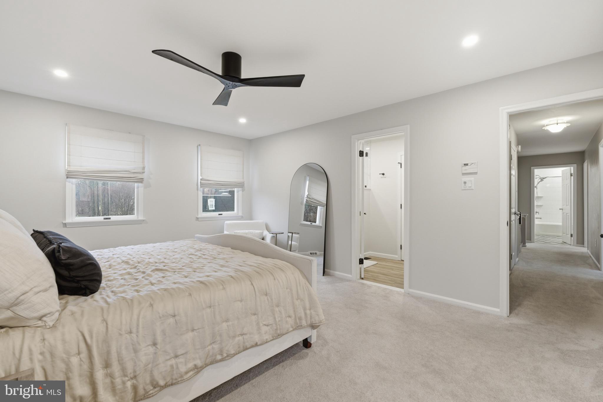 305 COUNTRYVIEW DRIVE