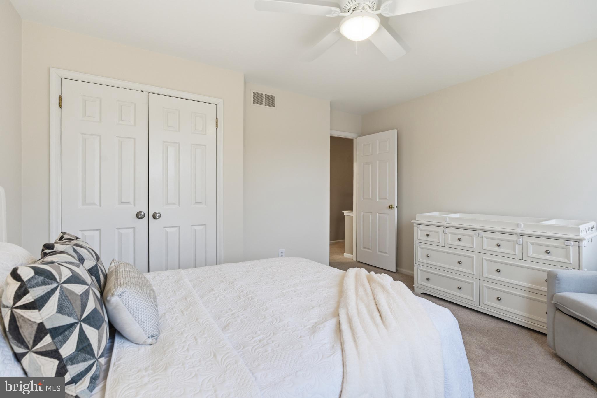 305 COUNTRYVIEW DRIVE